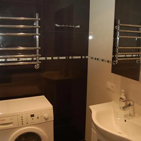 On Prospect Nezavisimosti Apartament
