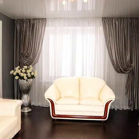 Apartament On Prospect Nezavisimosti